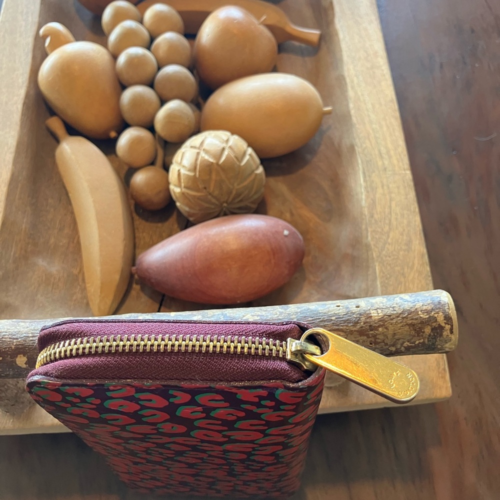 Louis Vuitton Limited Edition Red and Pink Leopard Zip Wallet with Gold Hardware - Picture 11 of 11